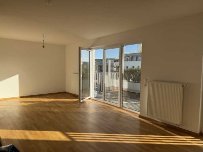 Exklusive 3-Zimmer „Penthouse“-Wohnung im 5. OG mit Balkon in Kaiserslautern Innenstadt