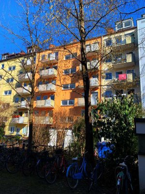 3-Zimmer Wohnung mit Balkon in München Maxvorstadt