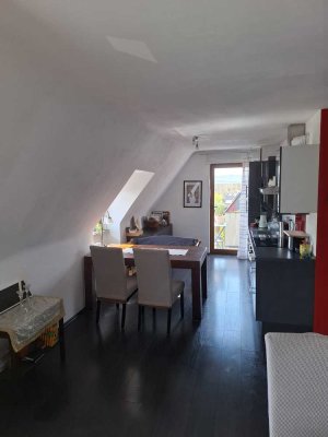 Gepflegte 3-Zimmer Dachgeschosswohnung in Aschaffenburg Stadtmitte