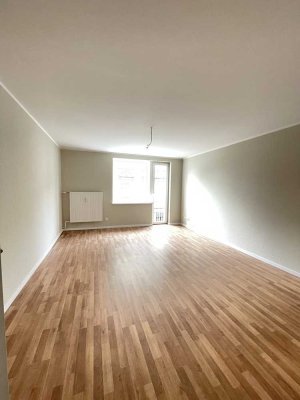 NEU 4 Raum Etagenwohnung