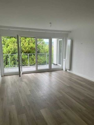 4-Zimmer-Wohung in Hennef zu vermieten!
