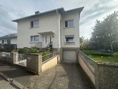 Ein ganzes Haus mit tollem Grundstück nur für mich !