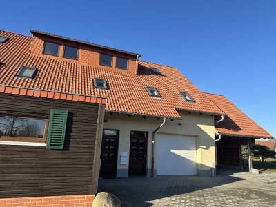 sehr schöne 2-Raumwohnung in einem 4-Familienhaus