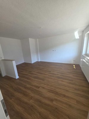 Attraktive, sanierte Wohnung in zentraler Lage