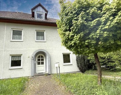 Moderne EG-Wohnung in ruhiger Lage mit excellenter Verkehrsanbindung in Bretten! Hybrid-Heizung und