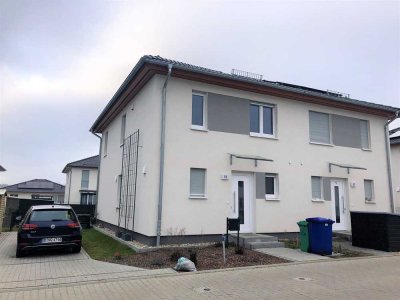 Familiengerechtes modernes Wohnen in ruhiger Umgebung - Schulzendorf