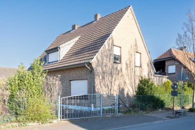 Reserviert! Zweifamilienhaus in Xanten zu verkaufen