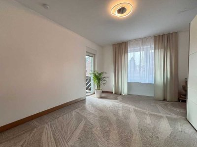 KL - Hohenecken, 4 ZKB, 2 Balkone, 2,5 Bäder, großer Garten, Garage ''SANIERT''