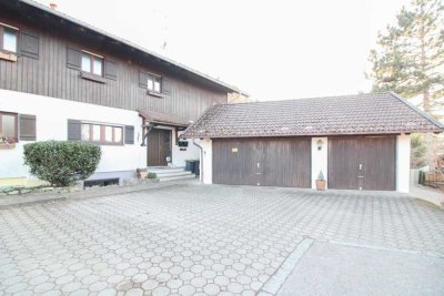 Viel Platz für Ideen: Eigentumswohnung  mit Garten, Balkon, Garage & DG-Potenzial