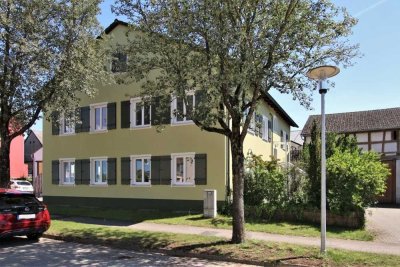 Moderne und große DG-Wohnung inkl. EBK in WUG-Dettenheim