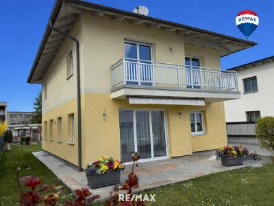 Großzügiges Wohnhaus in ruhiger Siedlungslage am Stadtrand von Wels!