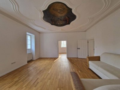 Einmalig in Salzburg! 3 Zimmer Wohnung im historischen Mühlengut zu Glas