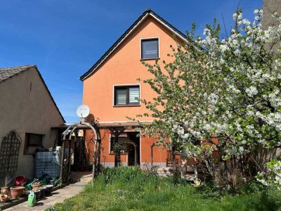 Modernes Einfamilienhaus bei Ortrand mit 7 Zimmern, Solar und Photovoltaik
