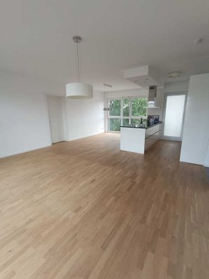 Moderne 5-Zimmer-Penthousewohnung mit großzügiger Dachterrasse