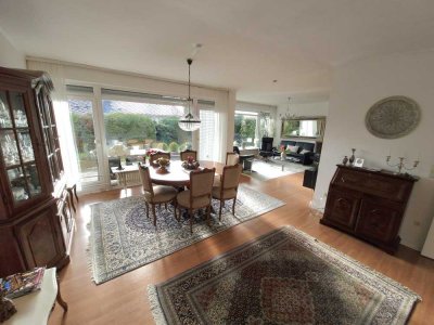 Helle 3-4 Zimmer Garten Wohnung in Bergen-Enkheim am Berger Hang zur Eigennutzung / Investment
