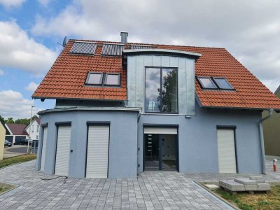 Erstbezug! Modernes Einfamilienhaus mit 5 Zimmern Galerie Garten u. ausgebauten Spitzboden in Thulba