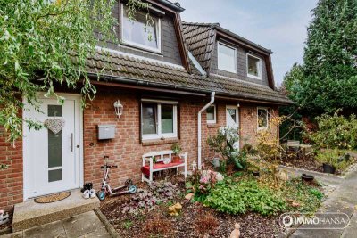 Stilvoll saniertes Reihenhaus mit Garage und ausgebautem Spitzboden!