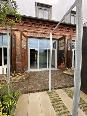 4,5 ZKB Loftwohnung  - Stadthaus am Wassergarten