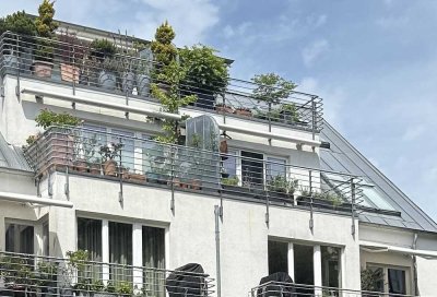 Stilvoll wohnen in Hamburg-Uhlenhorst - Endetage mit Kanalblick