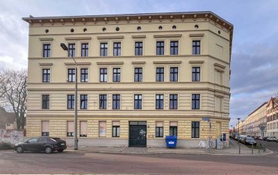 Gut geschnittene 1-Raum Wohnung im Seitenhaus mit Balkon in Magdeburg-Sudenburg