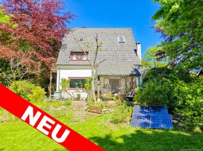 Altbau mit Charme auf großem Grundstück/ Sanierung oder Neubau in sehr gefragter Lage von St. Magnus
