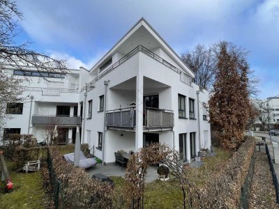 Aussergewöhnliche Gartenwohnung in moderner Stadtvilla direkt am Pasinger Stadtpark