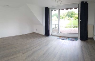 Traumhafte Dachterrasse !!   2-Zimmer Wohnung mit Einbauküche und Garage in Mülheim