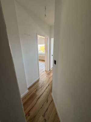 Hochwertig renovierte 1 Zimmer Wohnung in zentraler Lage von Kiel