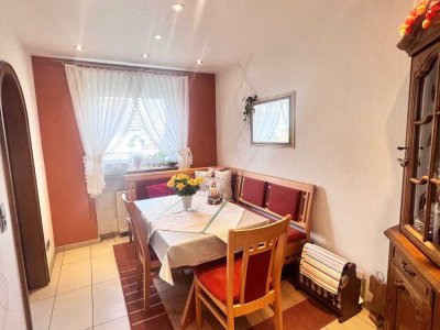 Schöne und Familienfreundliche 4-Zimmer-Wohnung in einer gepflegten Wohnanlage mit großem Balkon