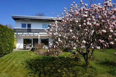 Familienfreundliches Reihenendhaus 
mit viel Platz in beliebter Lage
