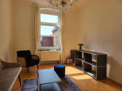 Altbau Wohnung Südstadt -Modernisierte 4-Zimmer-Wohnung in Köln-