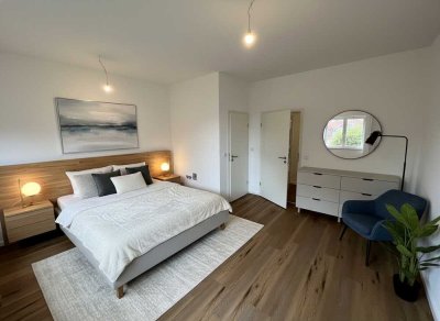 Kreuzviertel: Stilvoll sanierte Wohnung mit Südbalkon