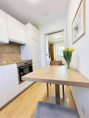 Sonnige Wohnung vollmöbliert + 7,21m² Loggia