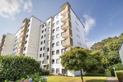 Exklusives Wohnen in Bremen-Lesum: Geräumige 4-Zimmer-Wohnung mit Tiefgarage, Schwimmbad & Sauna