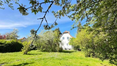 Herziges Einfamilienhaus mit großem Garten in Berlin - Mahlsdorf