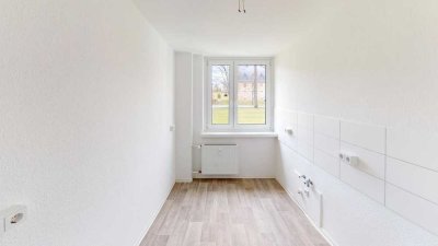 Geräumige 2-Raum-Balkonwohnung per Aufzug erreichbar