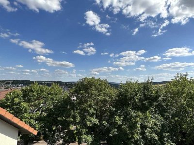 Charmante 2-Zimmer DG-Wohnung mit Südausrichtung und Fernblick in Ober Ramstadt
