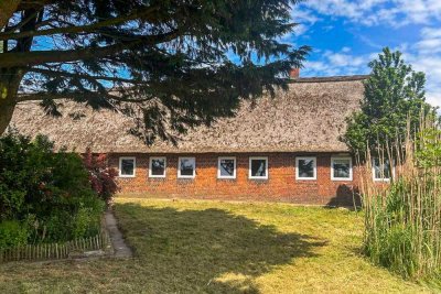 Architektenplan wartet auf Ihre Verwirklichung - zwei Wohneinheiten möglich!