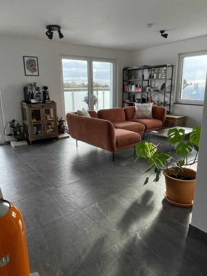 Gemütliche Penthouse-Wohnung mit großem Charme und atemberaubendem Ausblick!