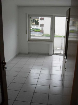 Schöne zwei Zimmer Wohnung in Koblenz, Kesselheim