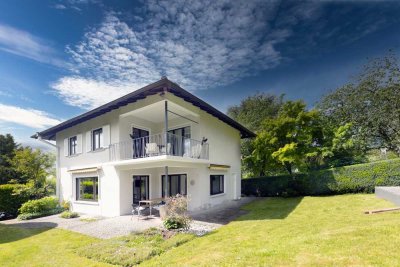 Kleine Villa mit großem Charme - komplett möbliert u. ausgestattet- einfach einziehen und wohlfühlen