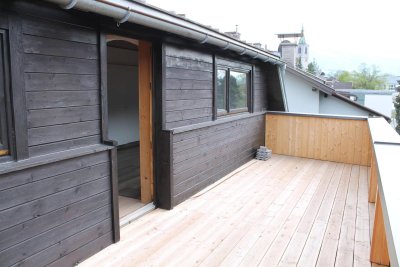 2-Zimmer-Dachgeschoßwohnung mit schönem Balkon