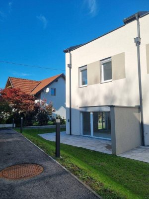 Wohnen am grünen Stadtrand von Linz - Reihenhaussiedlung Agathe-Schwabenau-Weg