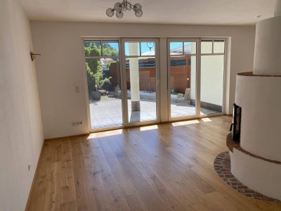 Wohnen am Heuberg - Charmante Gartenwohnung mit Terrasse, Kamin &amp; 2 Stellplätzen