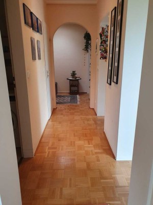Helle 3-Zimmer-Wohnung in ruhiger Lage mit schönem Ausblick