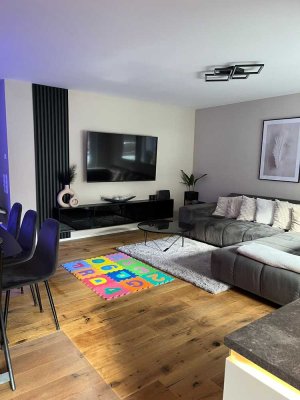 Neuwertige 3 Zimmer Wohnung mit Balkon  in Mühlhausen