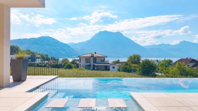 Exklusive Villa mit traumhaftem Traunsee- und Panoramablick in Altmünster