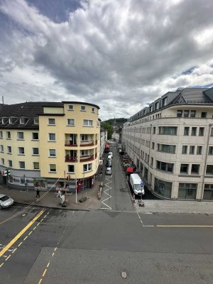 Erstbezug nach Sanierung: Moderne 2-Zimmer-Wohnung mit hochwertiger Ausstattung