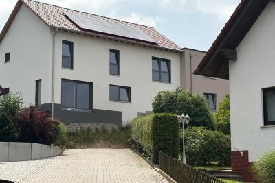 Moderne Basis, freie Innenplanung - Neubau im Innenausbau!