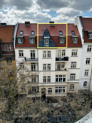 Architektonisches Unikat: Neubaujuwel über Altbau im Vorderen Westen